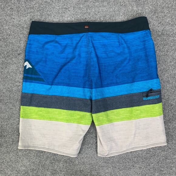Quiksilver Board Shorts Mens 36 Drawstring Striped Pockets Beach Swim Surfing - Picture 7 of 10